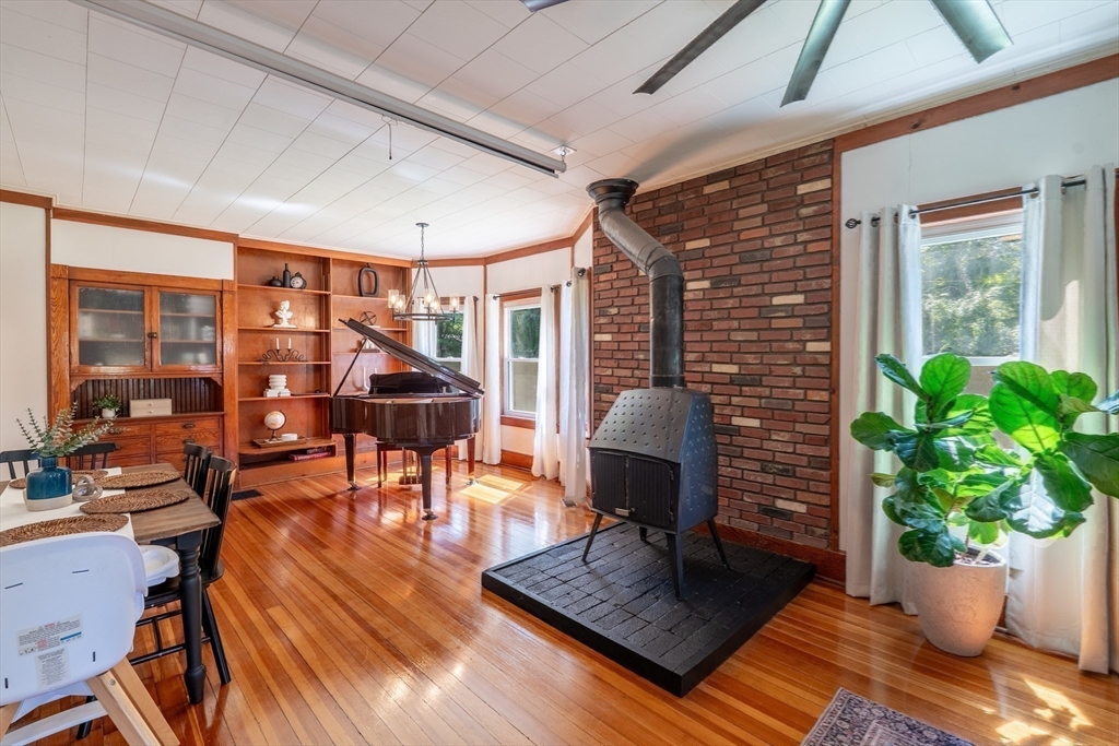 169 Palmer Road Monson, MA 01057 - Photo 15 of 33