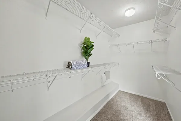$2,200 | 10235 Mills Run Drive, Houston, TX 77070
