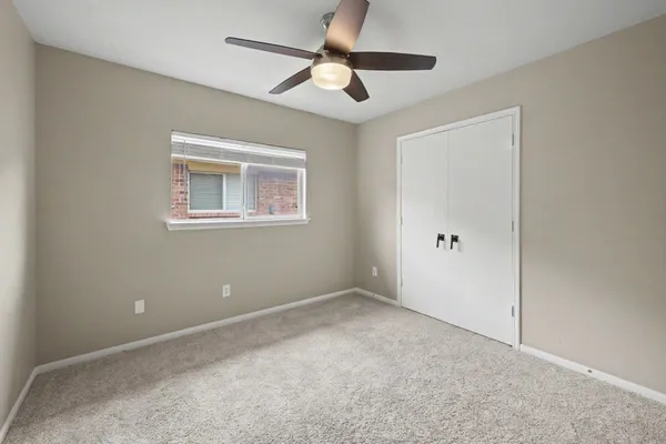$2,200 | 10235 Mills Run Drive, Houston, TX 77070