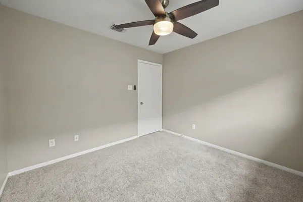 $2,200 | 10235 Mills Run Drive, Houston, TX 77070