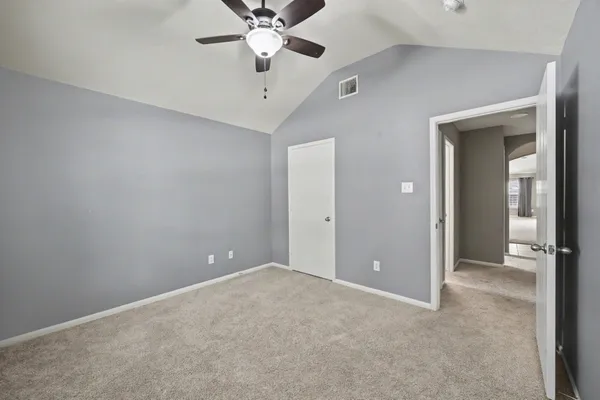 $2,200 | 10235 Mills Run Drive, Houston, TX 77070