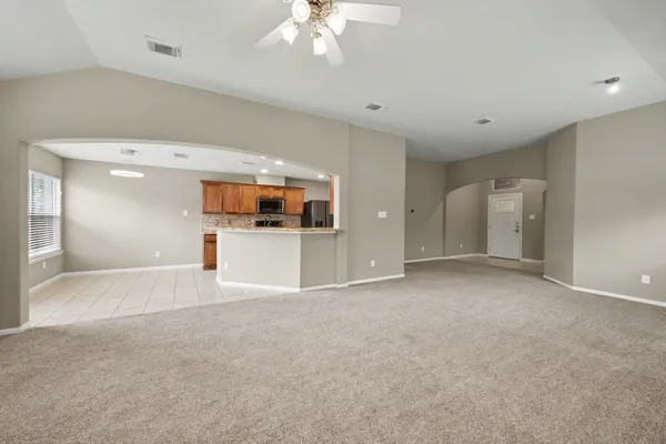 $2,200 | 10235 Mills Run Drive, Houston, TX 77070