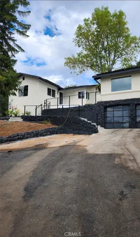 $1,499,000 | 10535 La Canada Place, Sunland, CA 91040