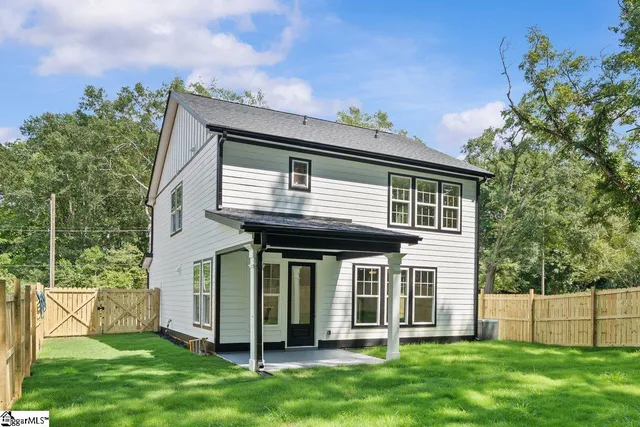 $330,000 | 452 Tryon Street, Spartanburg, SC 29301