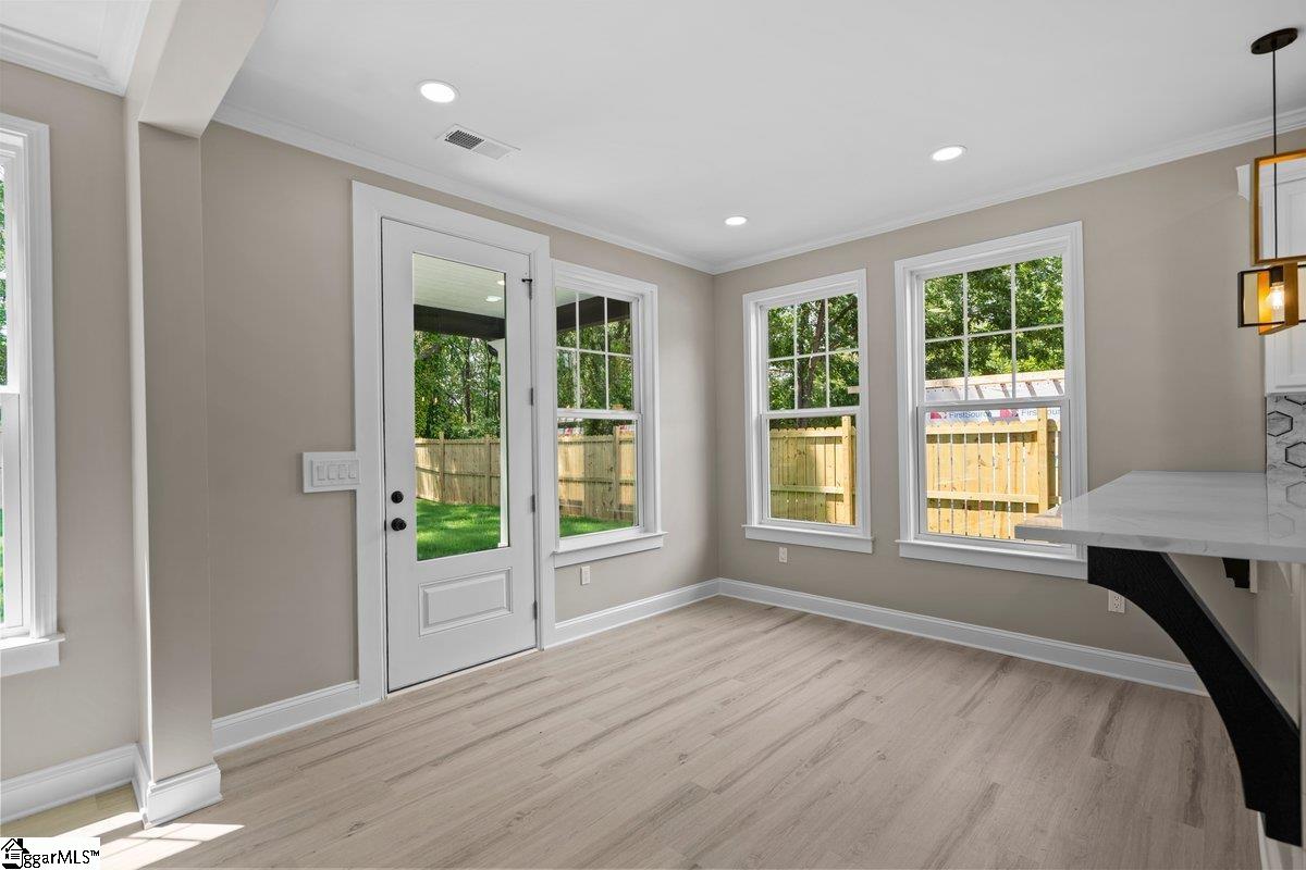 452 Tryon Street Spartanburg, SC 29301 - Photo 5 of 31