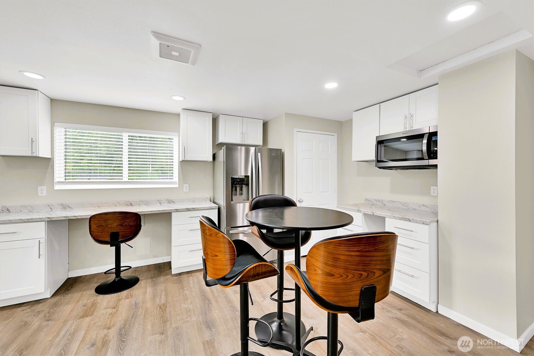 5511 Waller Road East Tacoma, WA 98443 - Photo 14 of 31 Gallery Image 14