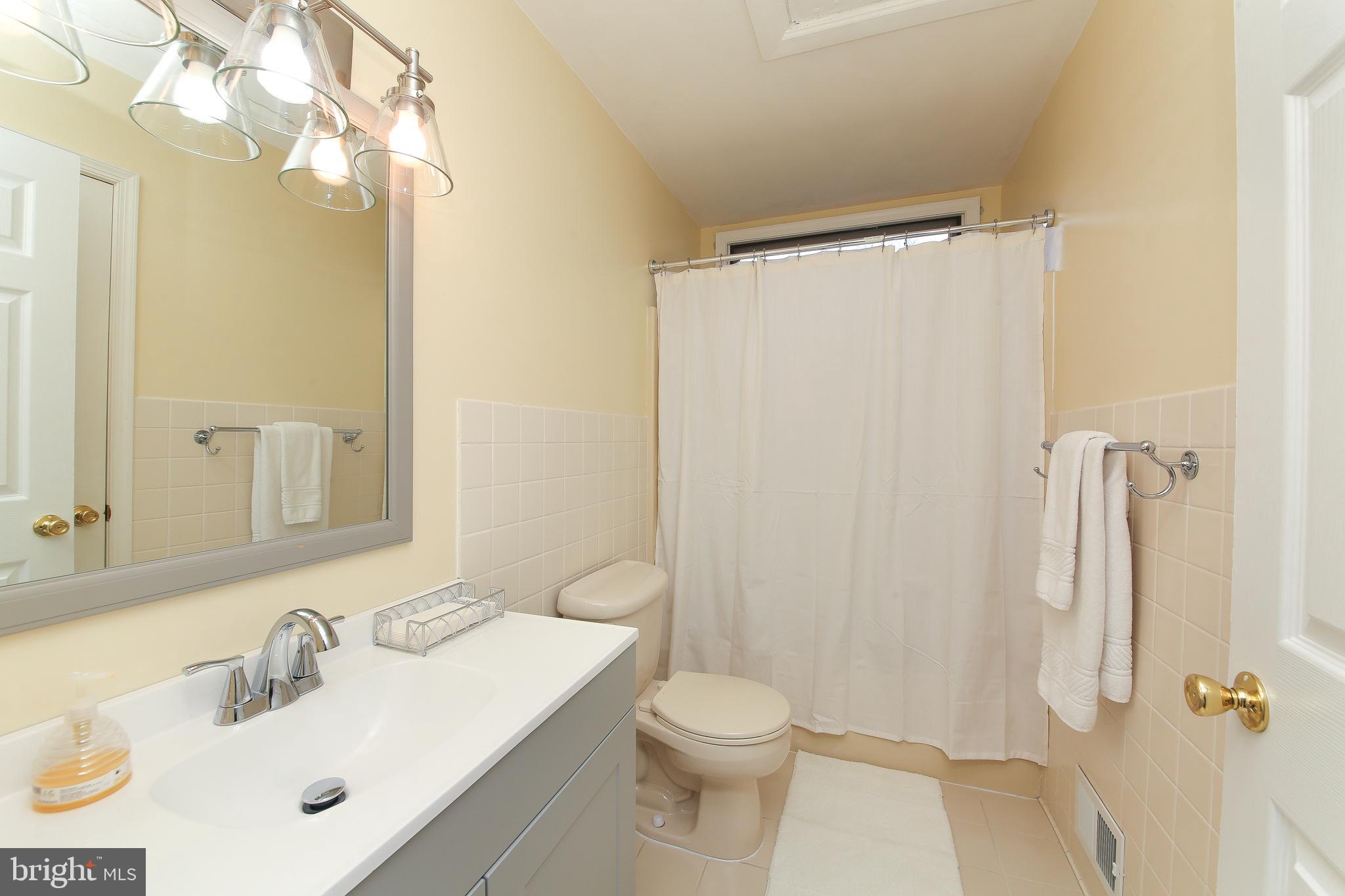 2640 Line Lexington Road Hatfield, PA 19440 - Photo 22 of 30 Hall bathroom with new vanity
