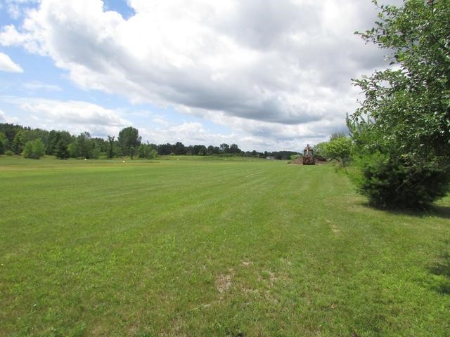 454 Highlanders Way Gladwin, MI 48624 - Photo 13 of 17