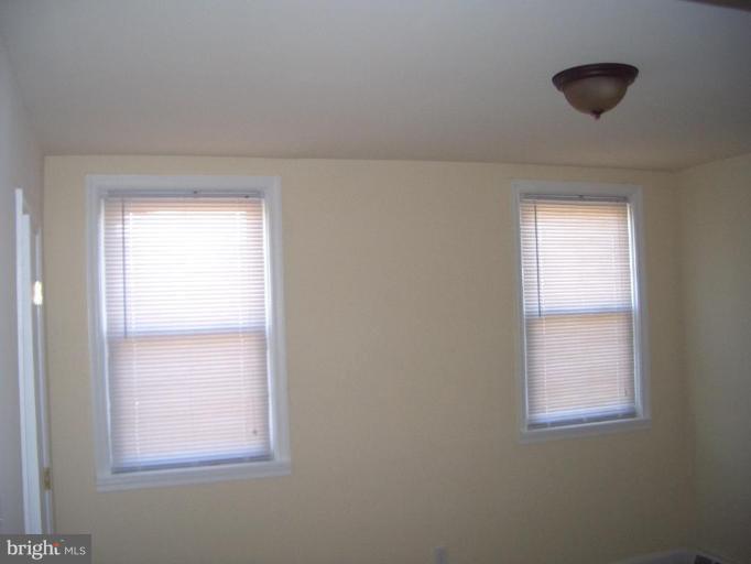 4808 Greencrest Road Baltimore, MD 21206 - Photo 14 of 16 Bedroom #1