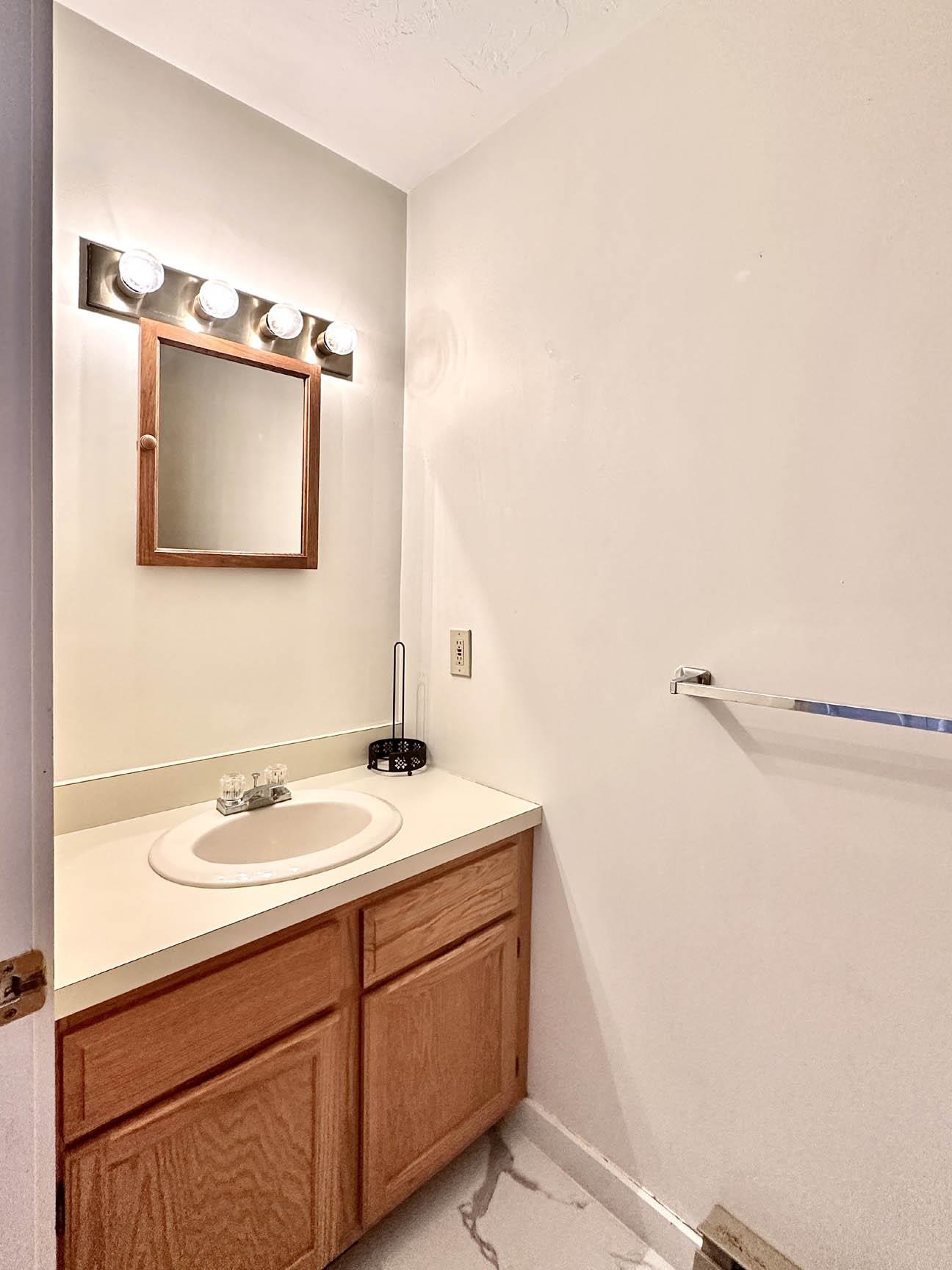 64 Davis Road, Unit 3 Plymouth, NH 03264 - Photo 15 of 27