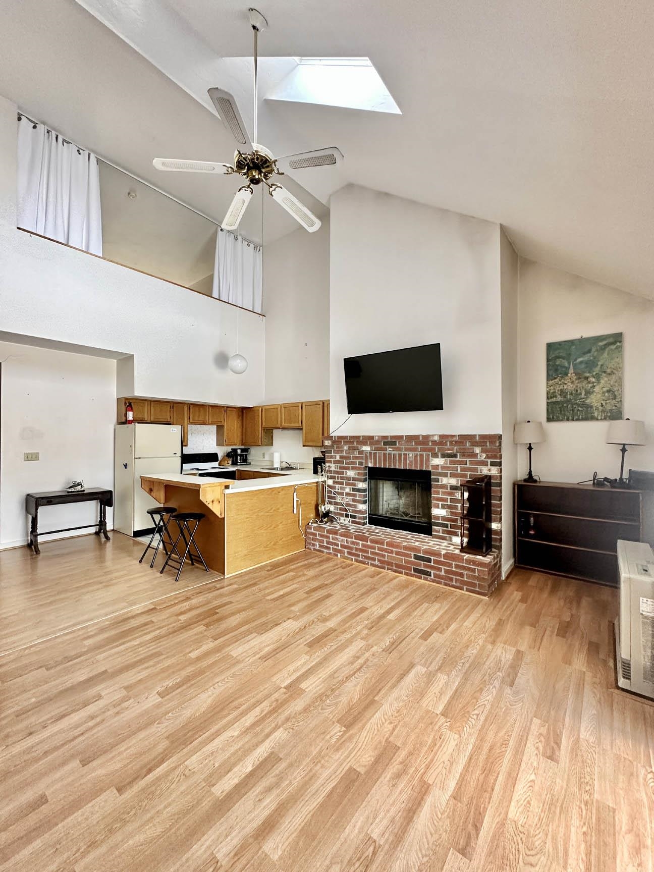 64 Davis Road, Unit 3 Plymouth, NH 03264 - Photo 5 of 27