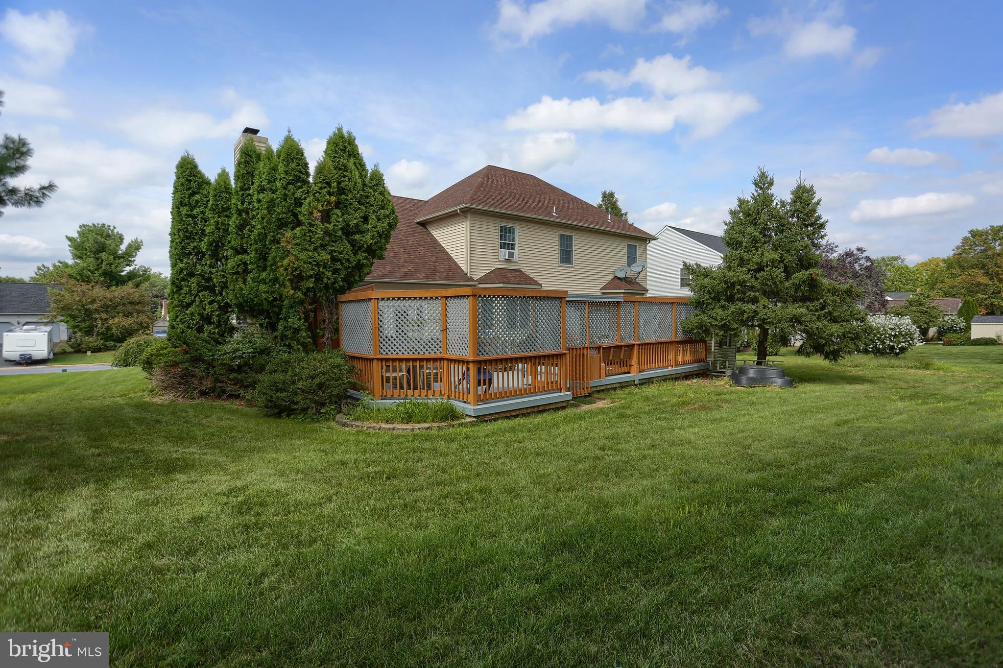 428 Rhoda Drive Lancaster, PA 17601 - Photo 3 of 37 Gallery Image 3