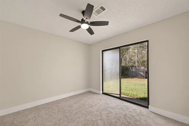 $286,900 | 7427 Willow Oak Drive, Baytown, TX 77521