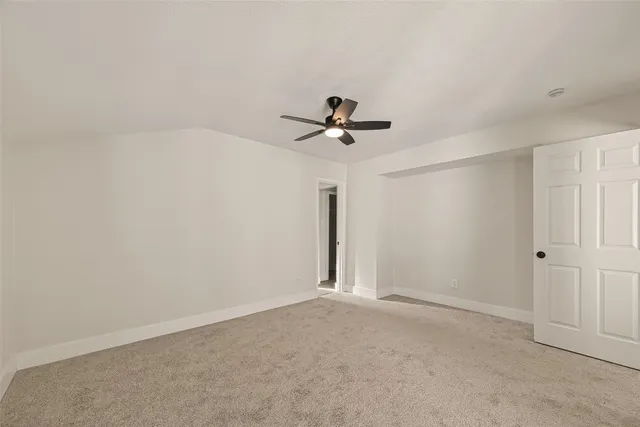 $286,900 | 7427 Willow Oak Drive, Baytown, TX 77521