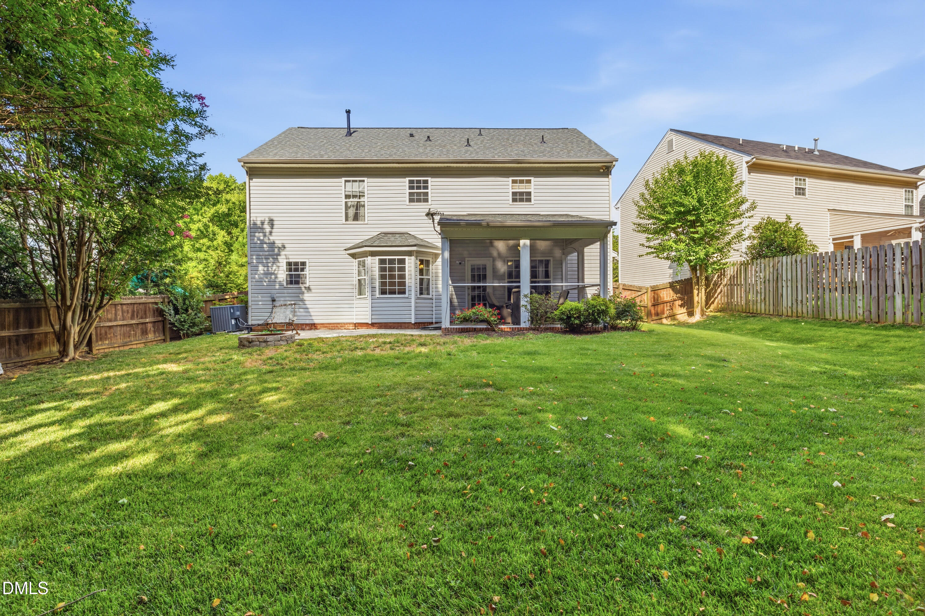 352 Arbor Crest Road Holly Springs, NC 27540 - Photo 4 of 35