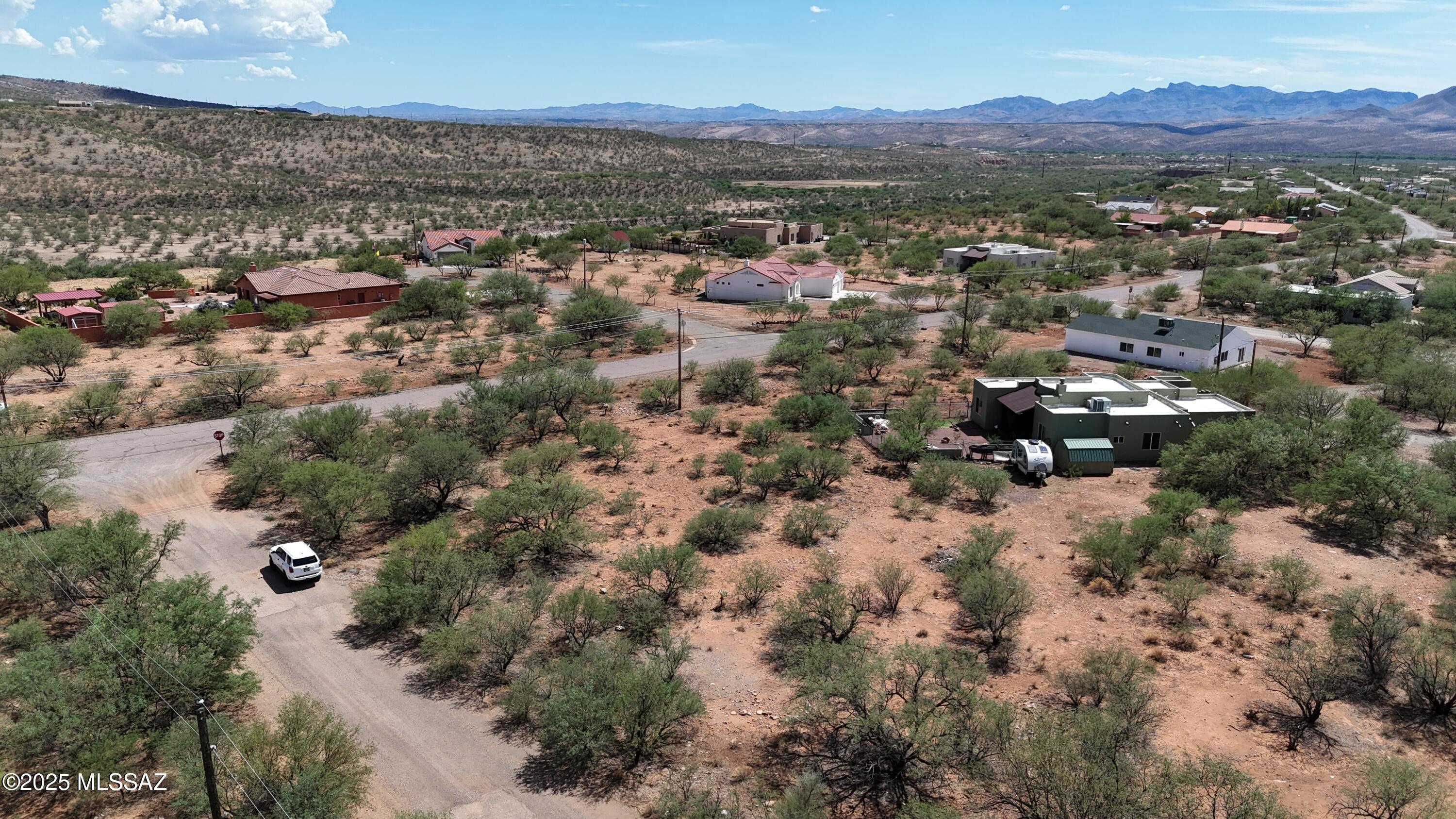 1822 San Diego Court, Unit 34 Rio Rico, AZ 85648 - Photo 3 of 10