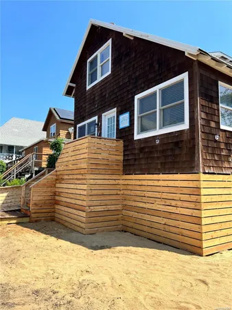 $11,000 | 149 Bungalow Walk, Ocean Beach, NY 11770