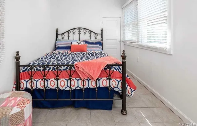 $11,000 | 149 Bungalow Walk, Ocean Beach, NY 11770