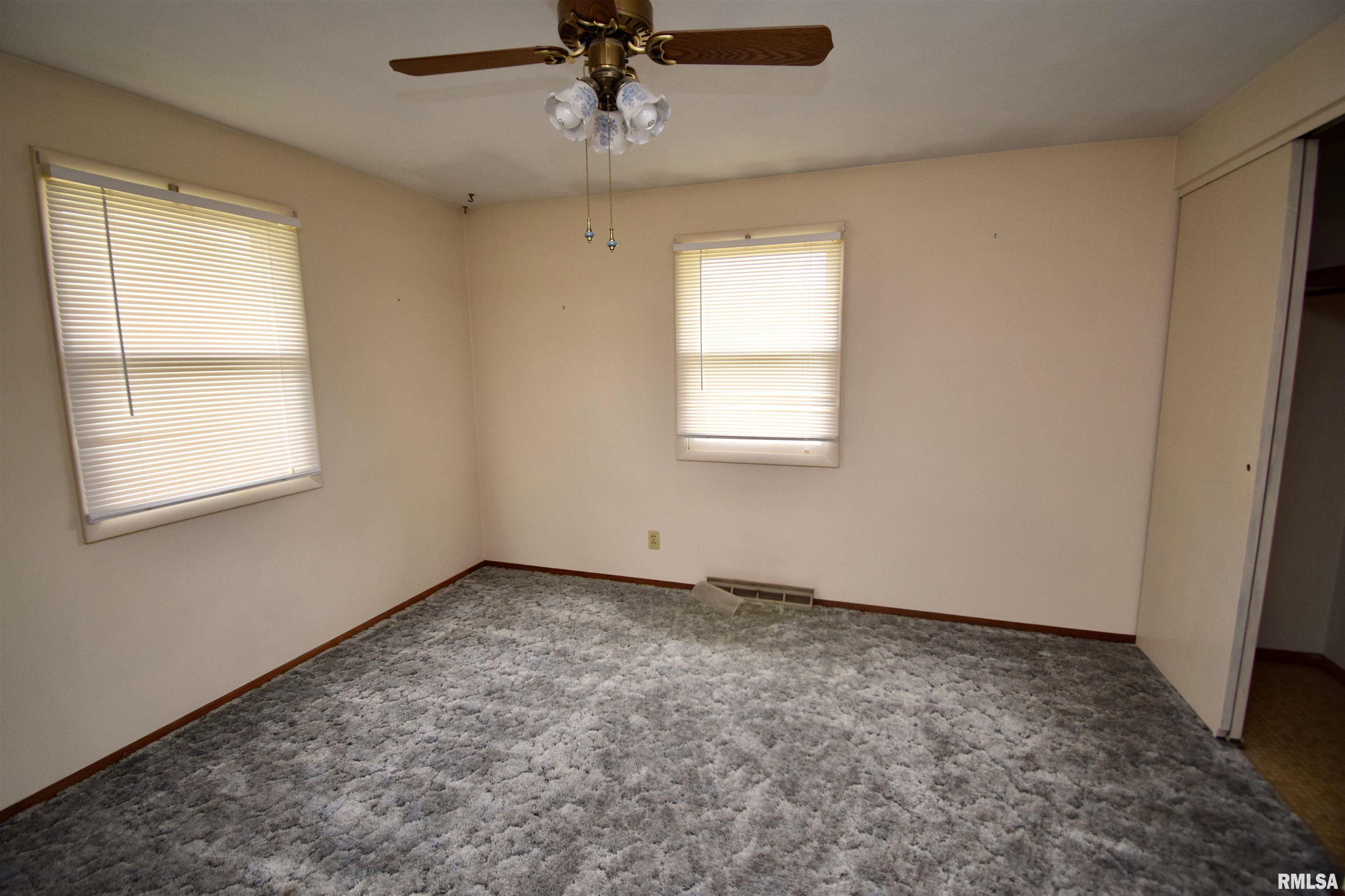 2271 Robin Road Washington, IL 61571 - Photo 10 of 23 Gallery Image 10