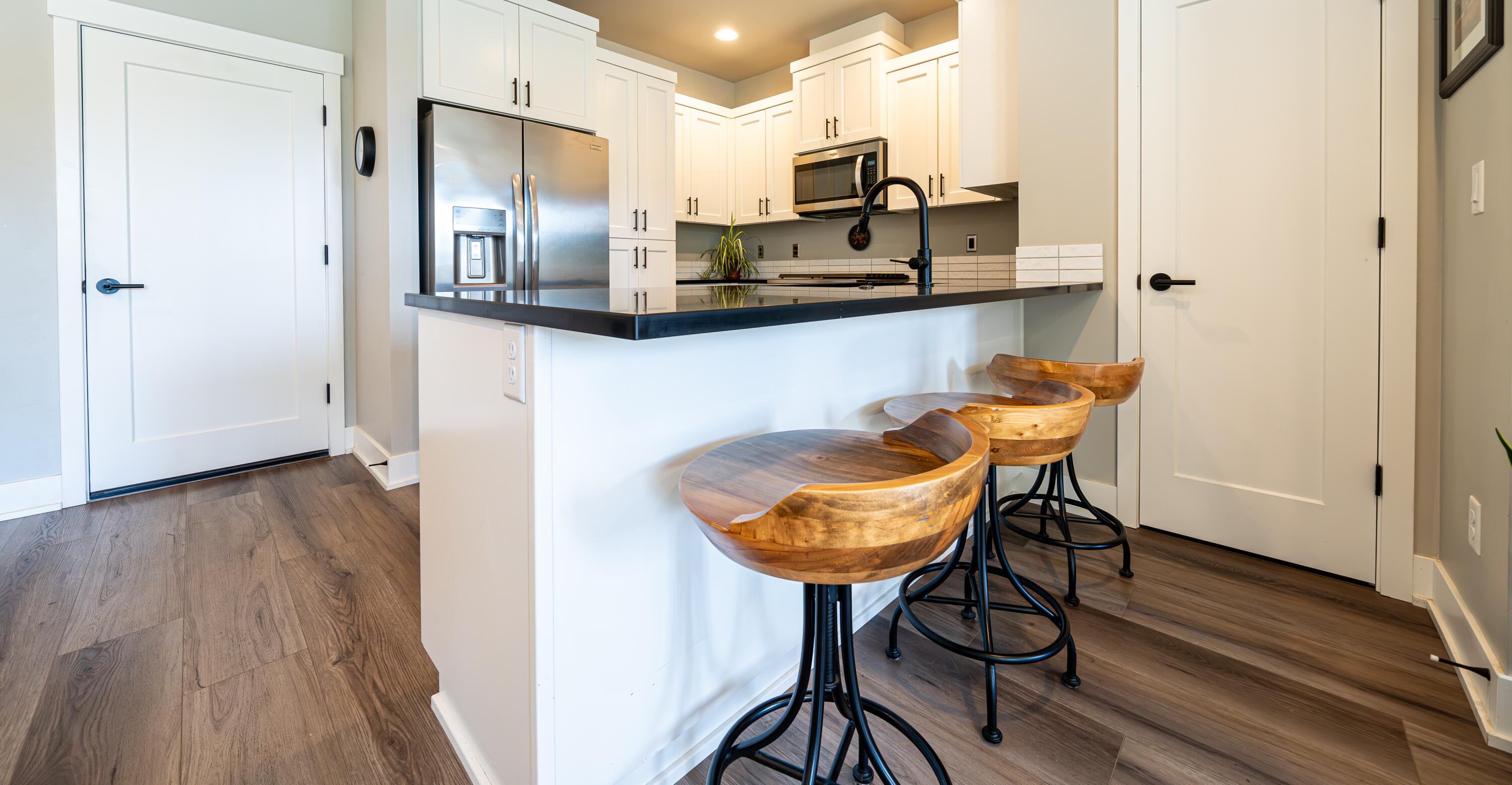 3723 Eagle Road Bend, OR 97701 - Photo 18 of 54 Heather L-2-2