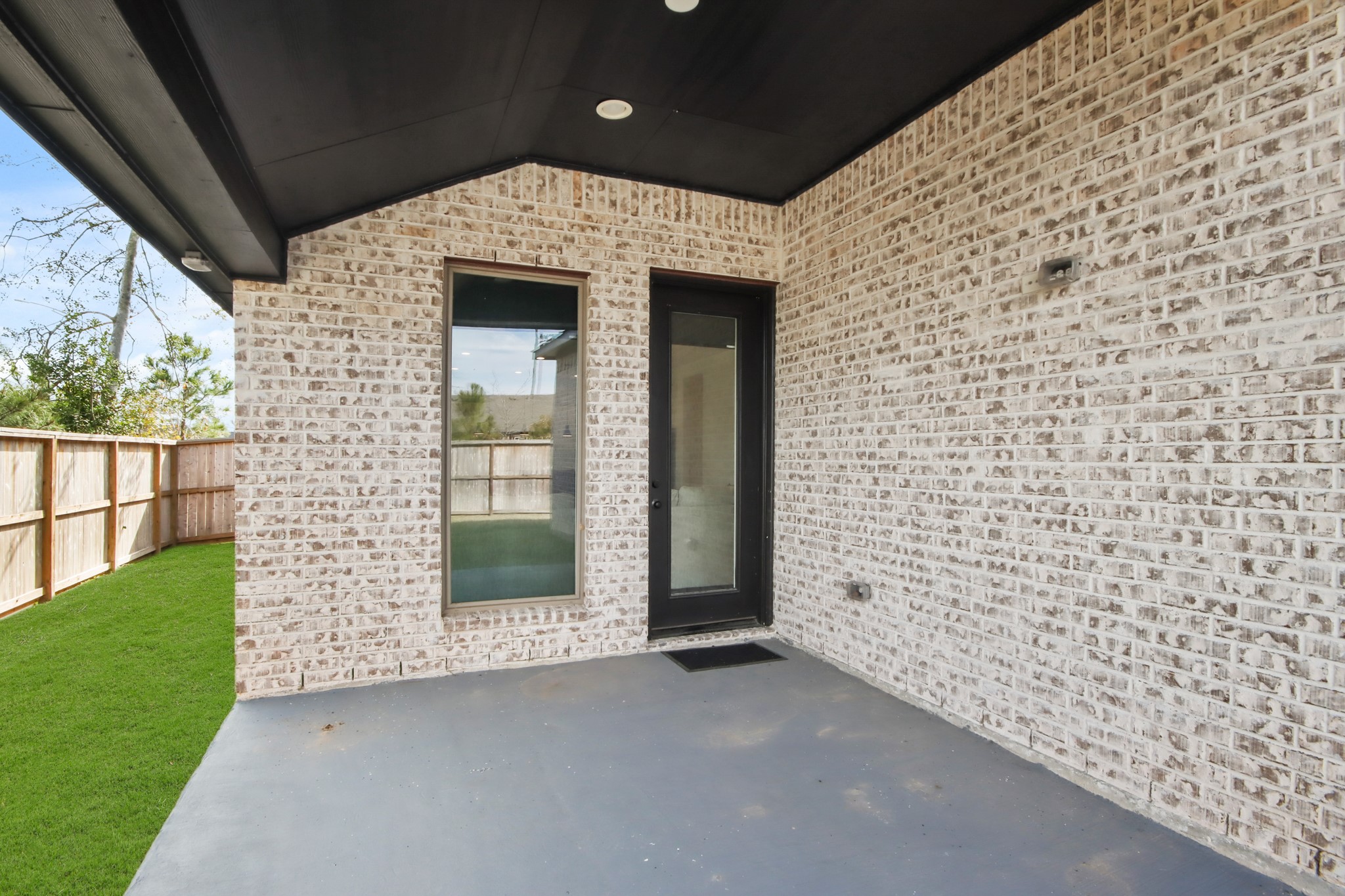 906 Sendero Trail Conroe, TX 77304 - Photo 29 of 37