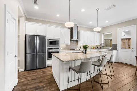$435,000 | 8904 Aventino Way, Houston, TX 77080