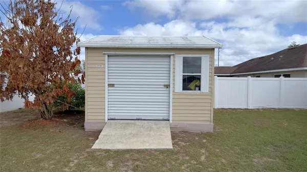 $2,375 | 35901 Joewood Avenue, Leesburg, FL 34788