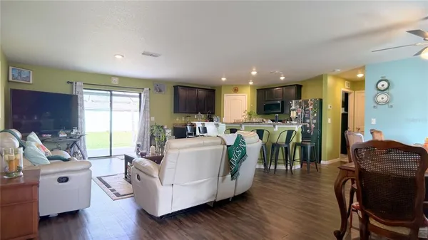 $2,375 | 35901 Joewood Avenue, Leesburg, FL 34788