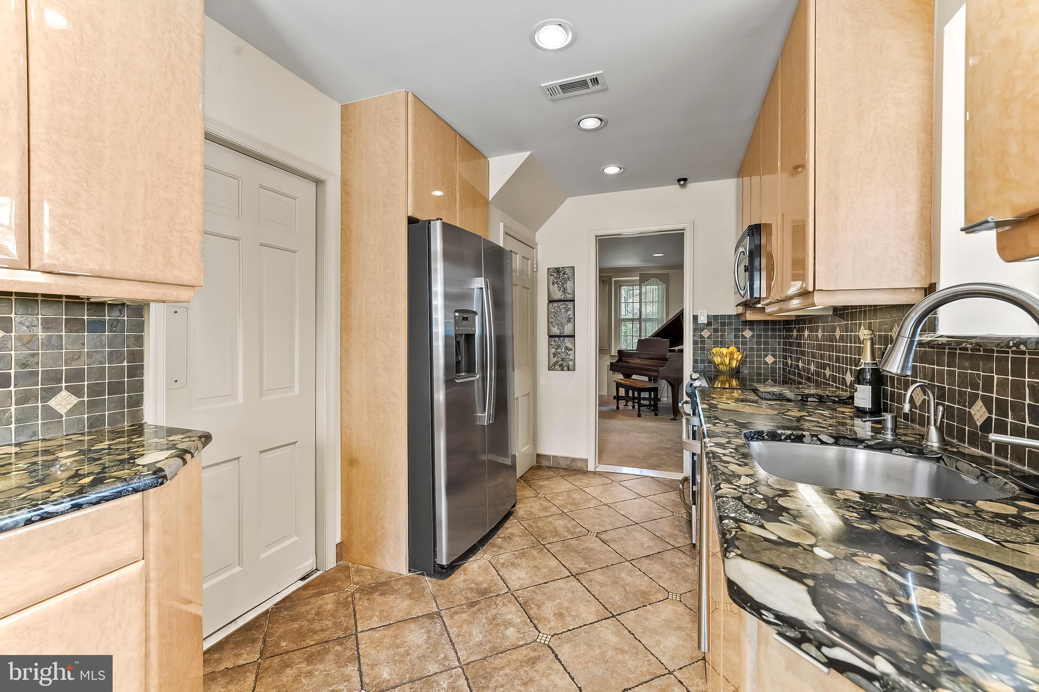 632 Foxcroft Road Elkins Park, PA 19027 - Photo 23 of 55