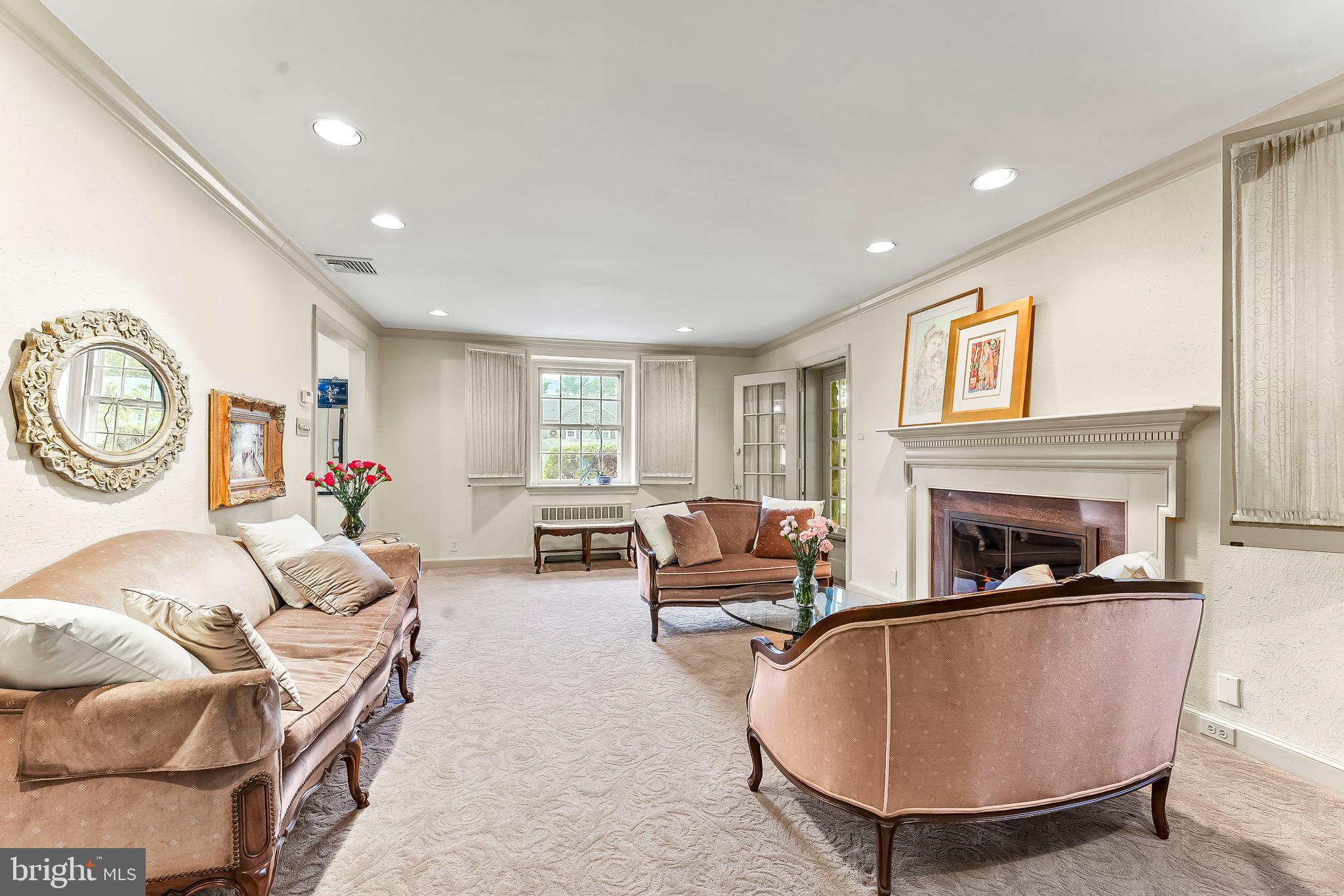 632 Foxcroft Road Elkins Park, PA 19027 - Photo 8 of 55