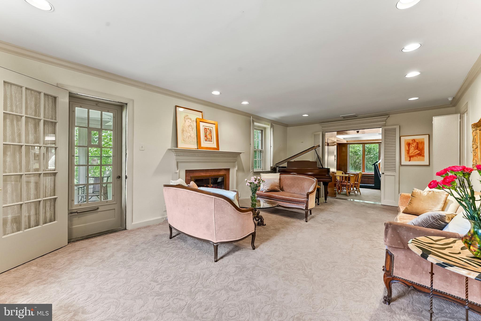 632 Foxcroft Road Elkins Park, PA 19027 - Photo 10 of 55