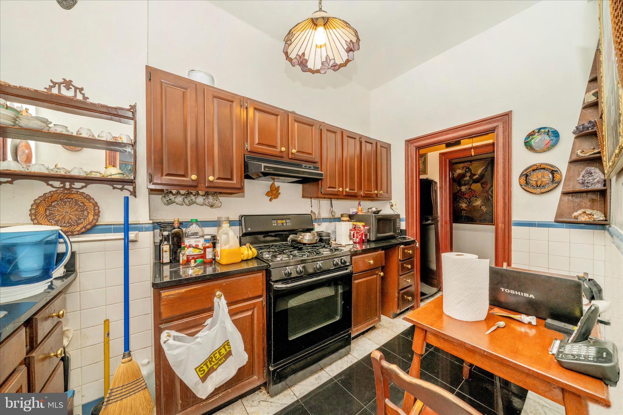 1852 Columbia Road Northwest, Unit 101 Washington, DC 20009 - Photo 20 of 55 Kitchen