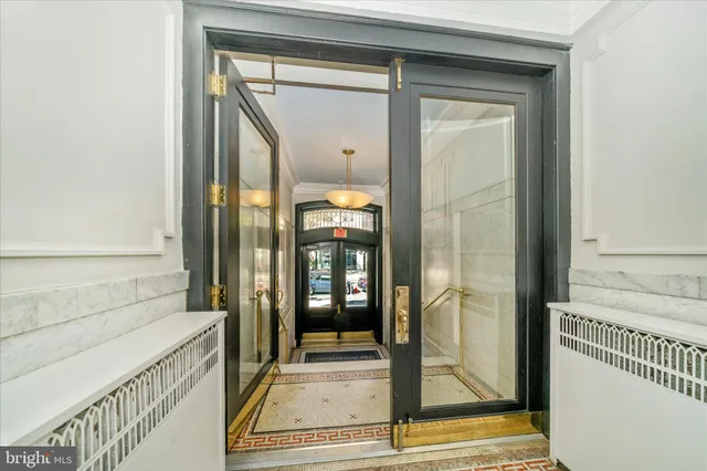 $700,000 | 1852 Columbia Road Northwest, Unit 101, Washington, DC 20009