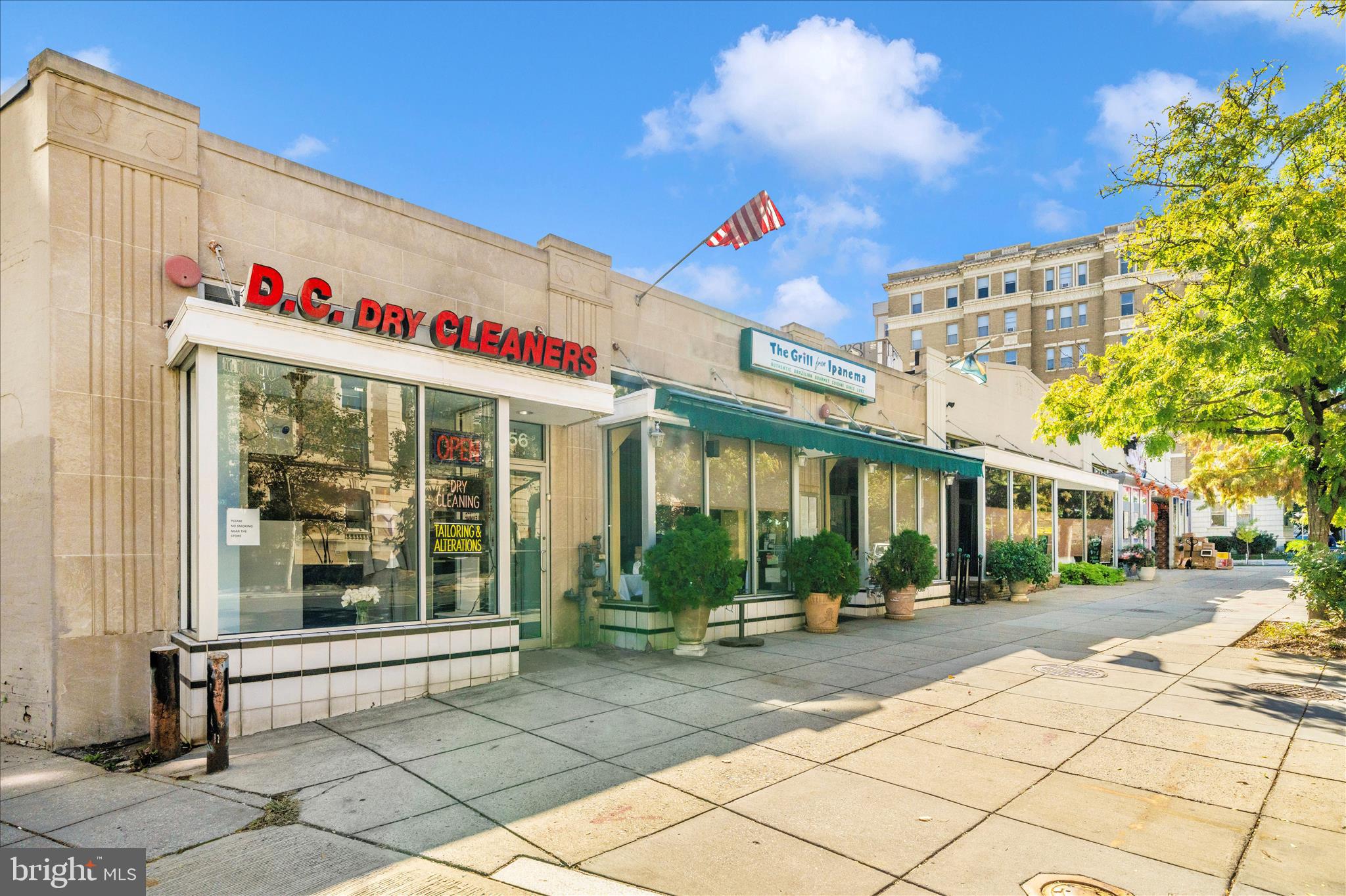 1852 Columbia Road Northwest, Unit 101 Washington, DC 20009 - Photo 52 of 55 Exterior Front