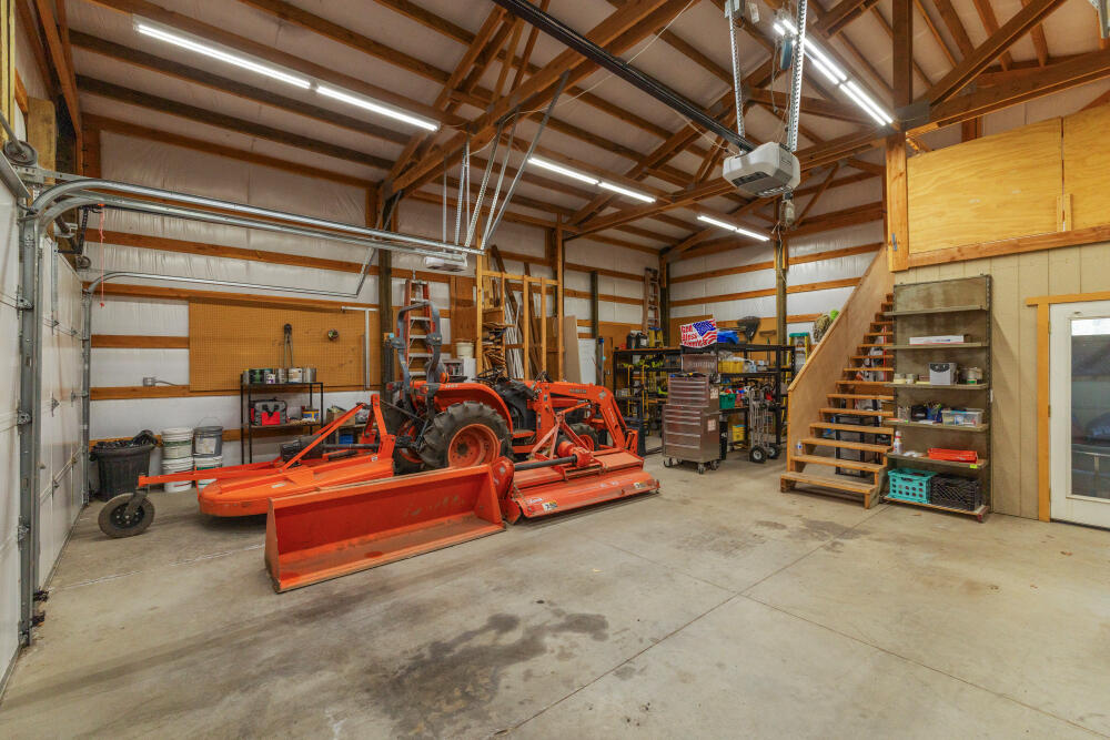 32315 Modoc Point Road Chiloquin, OR 97624 - Photo 48 of 71 32315ModocPointRd-14