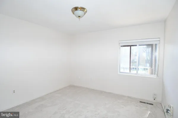 $250,000 | 8 Stonehenge Circle, Unit 87, Baltimore, MD 21208