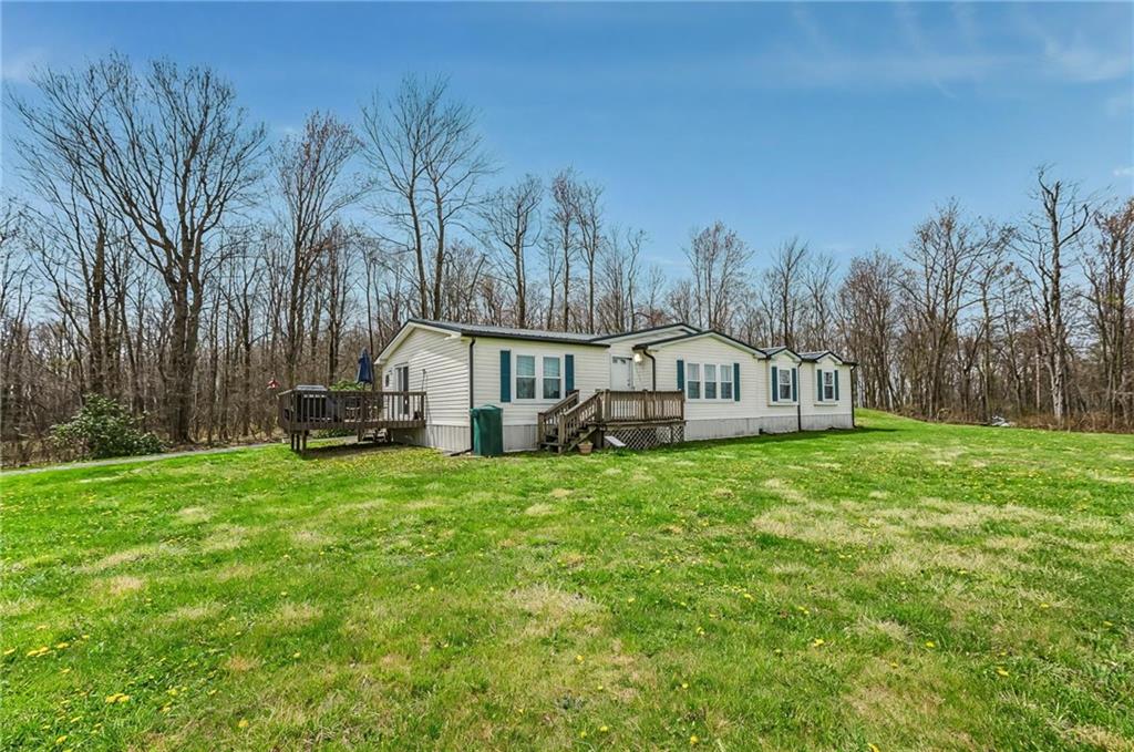 1234 Tower Hill Road Northern Cambria, PA 15714 - Photo 3 of 37