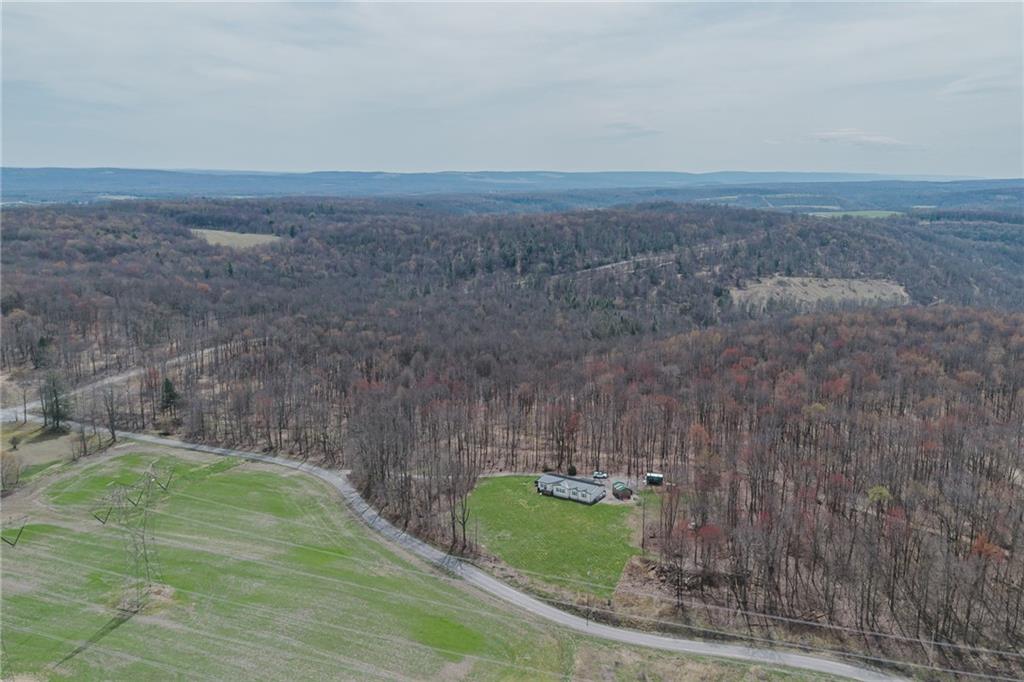 1234 Tower Hill Road Northern Cambria, PA 15714 - Photo 34 of 37