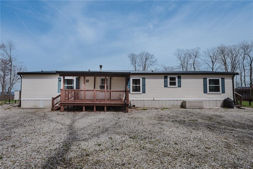 1234 Tower Hill Road Northern Cambria, PA 15714 - Photo 4 of 37