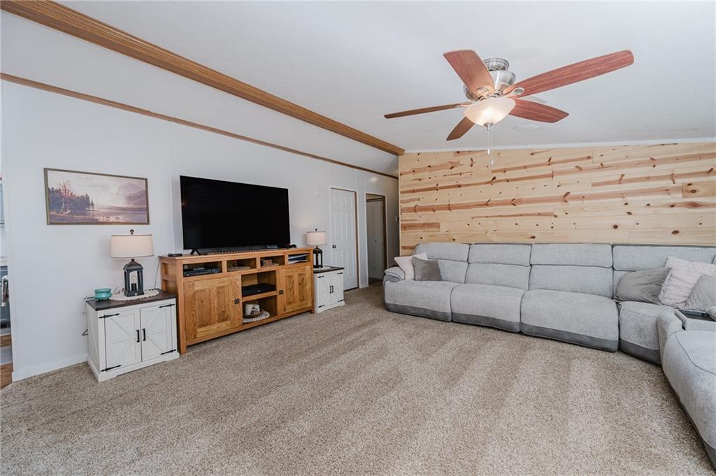 1234 Tower Hill Road Northern Cambria, PA 15714 - Photo 10 of 37
