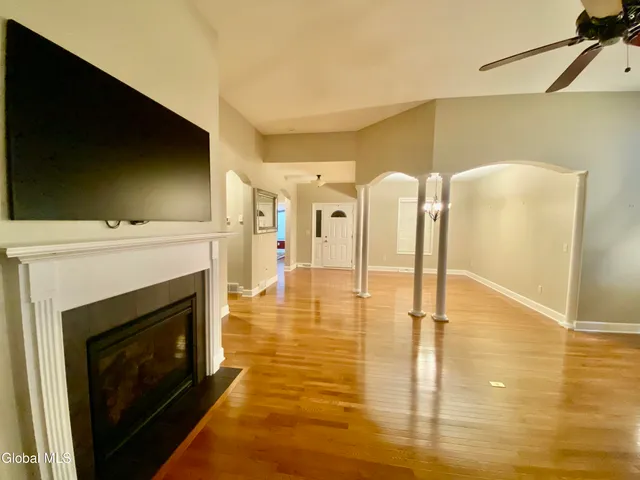 $559,900 | 488 Picard Road, New Scotland, NY 12009