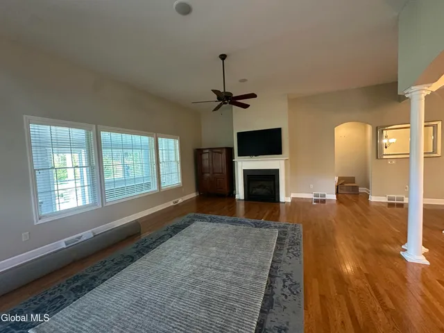 $559,900 | 488 Picard Road, New Scotland, NY 12009