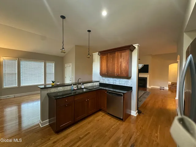 $559,900 | 488 Picard Road, New Scotland, NY 12009