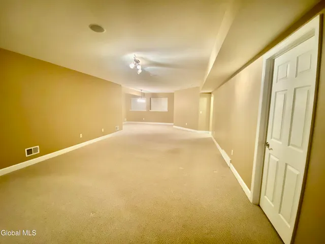 $559,900 | 488 Picard Road, New Scotland, NY 12009