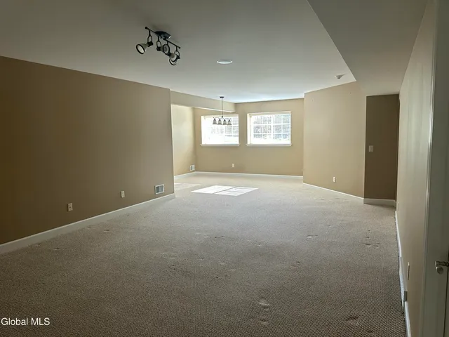 $559,900 | 488 Picard Road, New Scotland, NY 12009