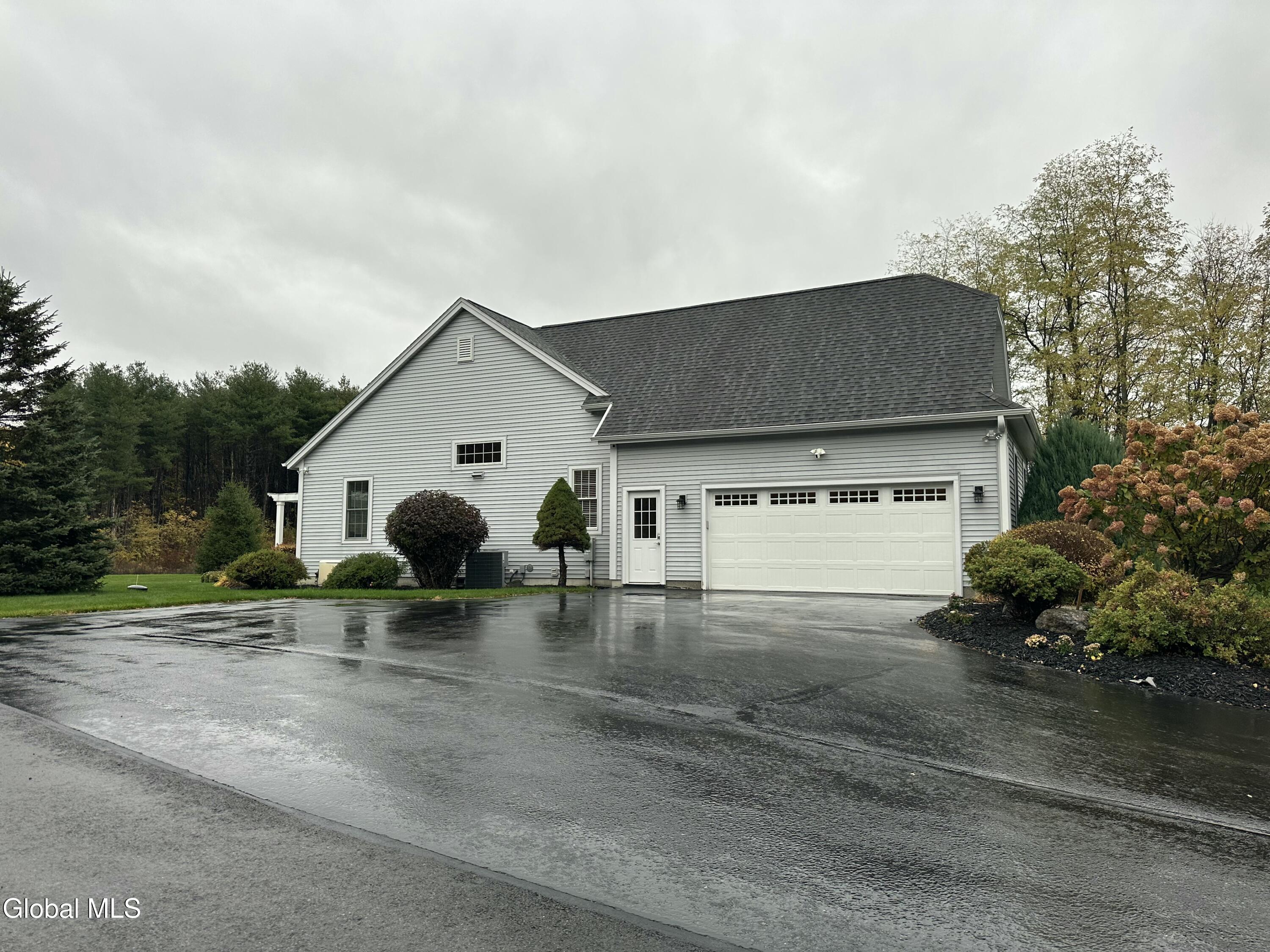 488 Picard Road New Scotland, NY 12009 - Photo 5 of 43 IMG_6608