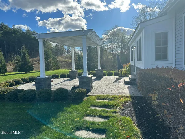 $559,900 | 488 Picard Road, New Scotland, NY 12009