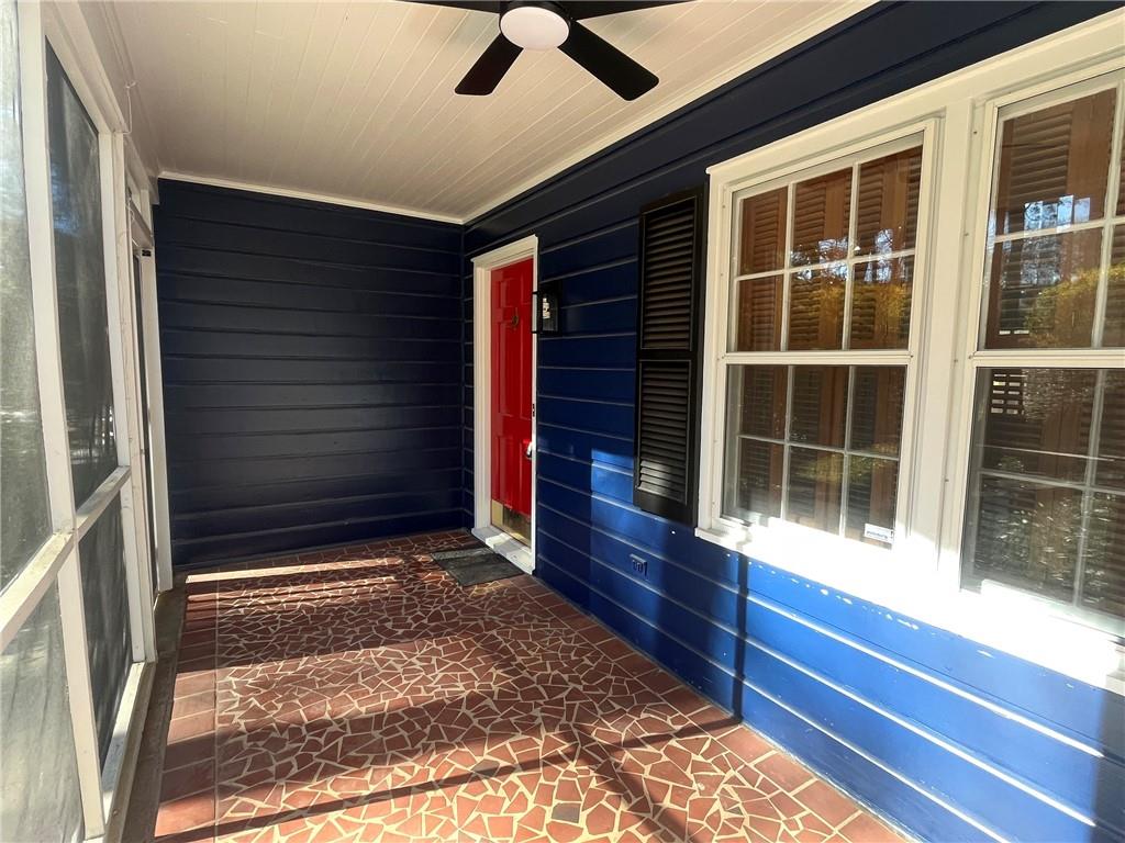 1192 Kingsley Circle Northeast Atlanta, GA 30324 - Photo 3 of 33