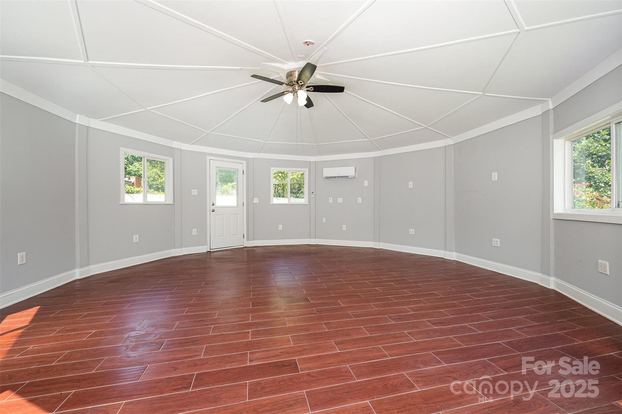 5915 Bluebonnet Road Charlotte, NC 28212 - Photo 22 of 27 Gallery Image 22
