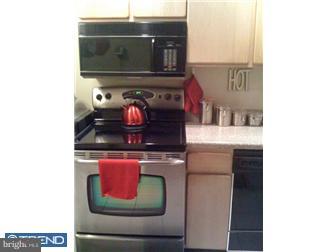 1235 Rainer Road Brookhaven, PA 19015 - Photo 4 of 10